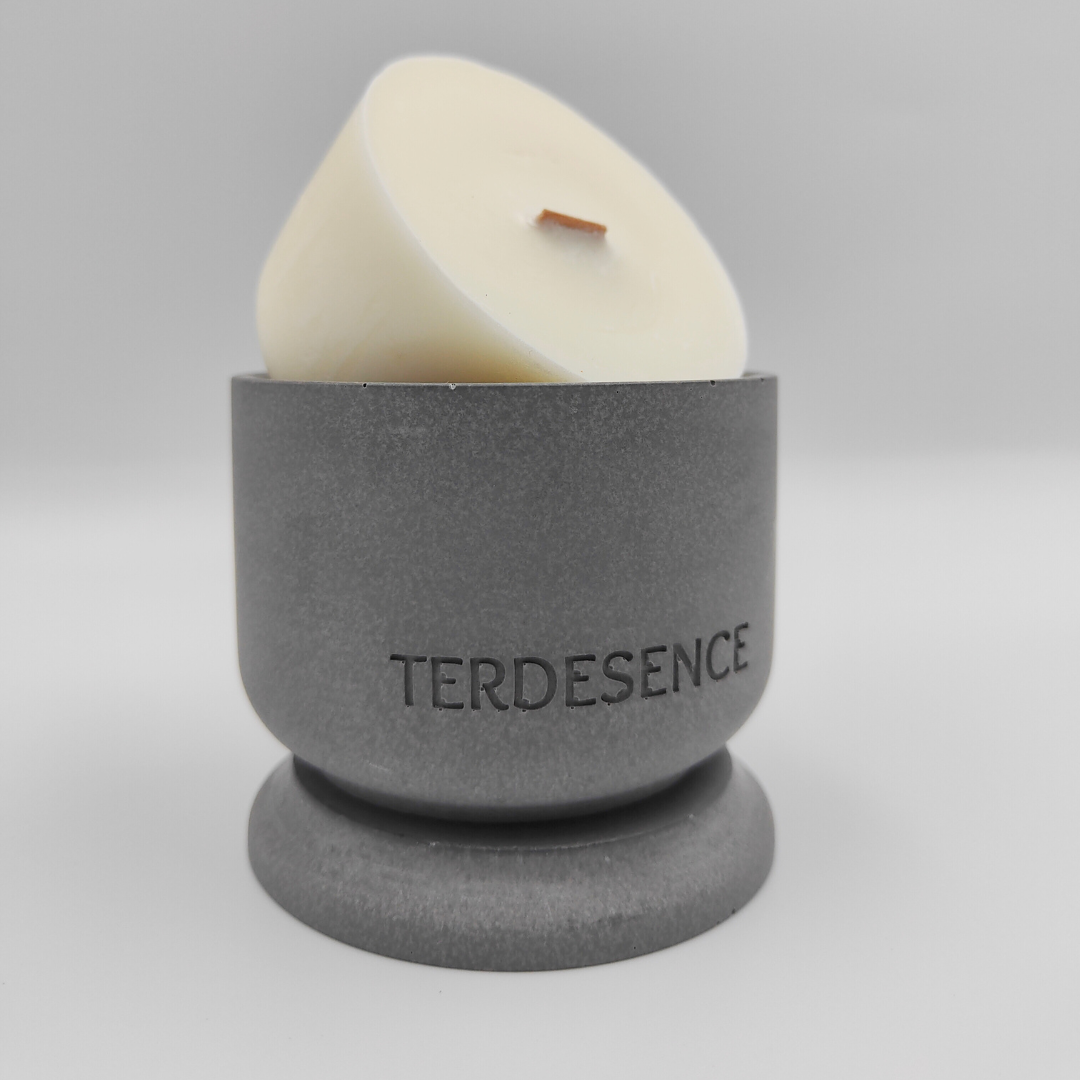 Bougie parfumee rechargeable avec couvercle - tana collection